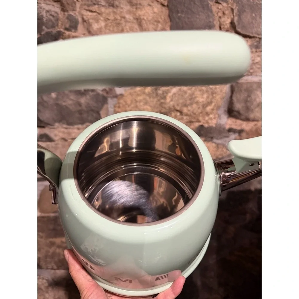 Smeg CKLW2001PG Pastel Green 50's Retro Whistling Kettle - READ